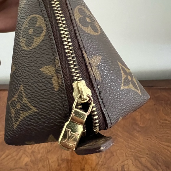 Louis Vuitton half moon bag - Picture 4 of 7